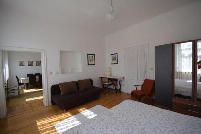 Vienna Holiday Apartments Buitenkant foto