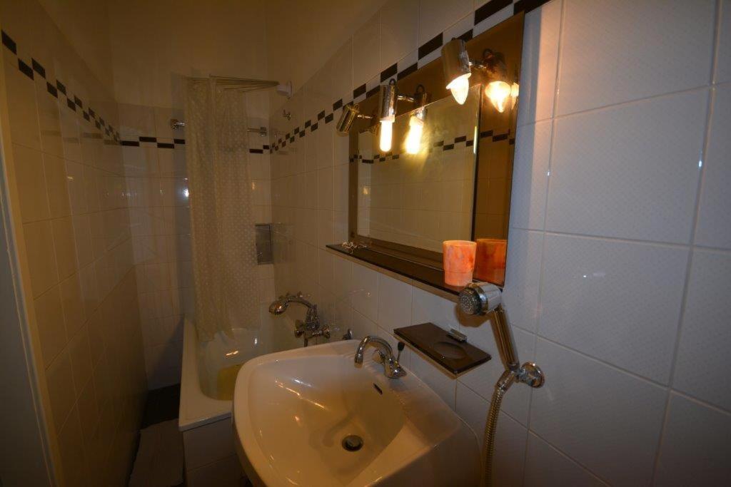 Vienna Holiday Apartments Buitenkant foto