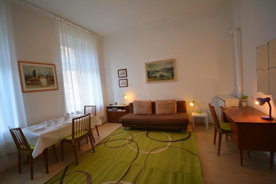 Vienna Holiday Apartments Buitenkant foto